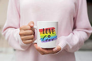 Shirtinator Tasse Geschenk Love is Love I Liebe Tassen LGBTQ+ Regenbogen Rainbow Valentinstag