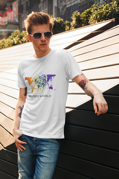 LGBT T-Shirt mit QueerWord Motiv - Rainbow Color