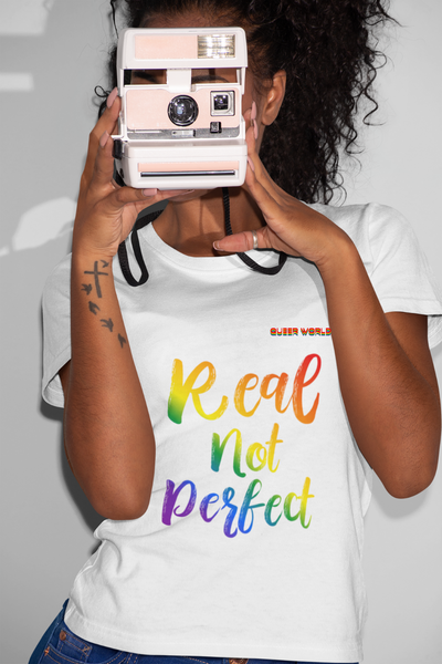 Real not perfect T-Shirt mit QueerWorld Motiv