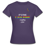 I AM FINE T-Shirt mit QueerWorld Logo - Dunkellila